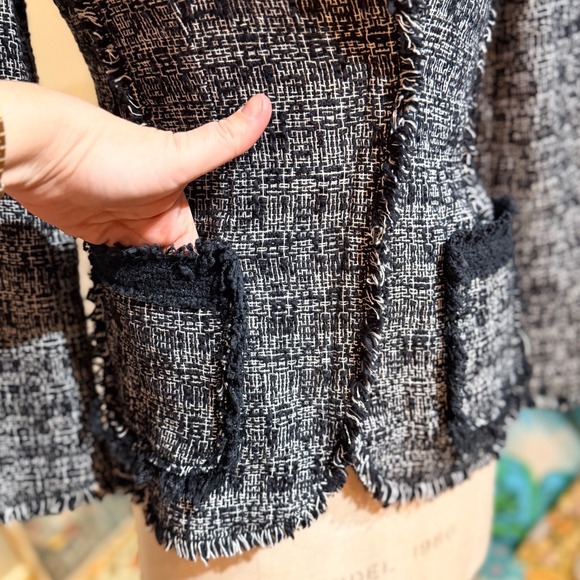 Rebecca Taylor Tweed Blazer Jacket Black White Textured Frayed Trim Size 0 - Picture 5 of 9